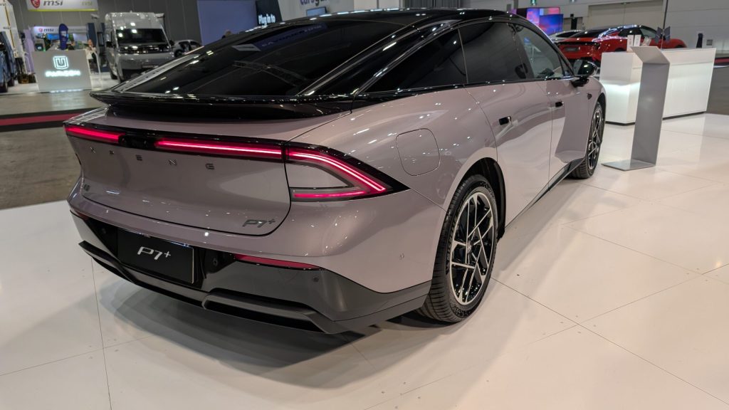 Discovering the Xpeng P7+: An Exclusive Glimpse into the Future of High-End Electric Sedans