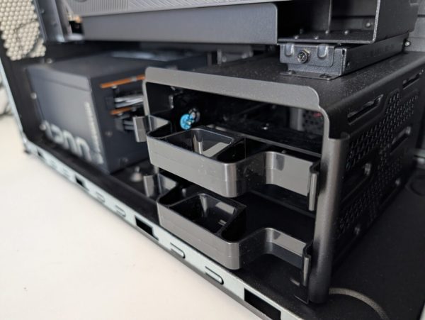 Acer Predator Orion 7000 (RTX 5090) Review: A High-Performance Monster Transforming Pre-Built Gaming Desktops