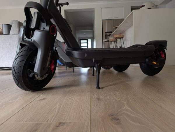 REVIEW: Segway Max G3 electric scooter offers elegance and strength for urban travelers
