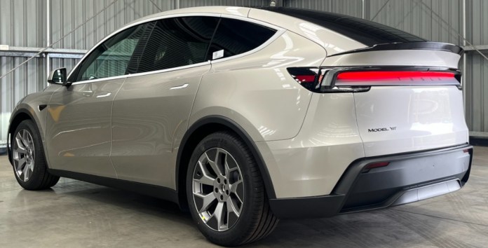 Tesla Model Y L 6-seater variant confirmed for Australia